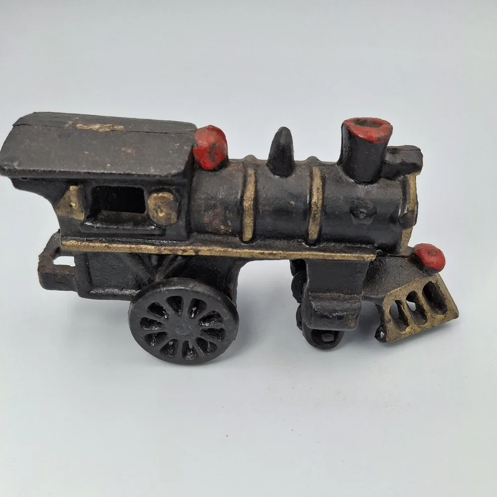 Vintage Cast Iron Train Locomotive Engine 3